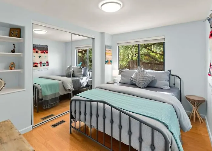 Sunshine In With Views For Family Sedona