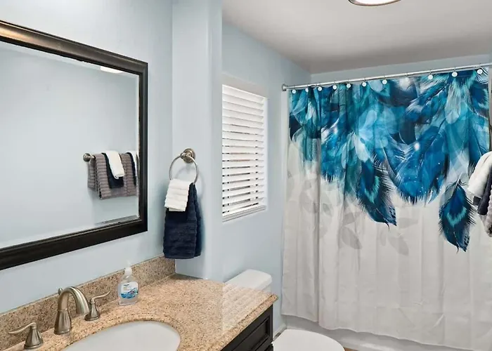 Sunshine In With Views For Family Holiday home Sedona